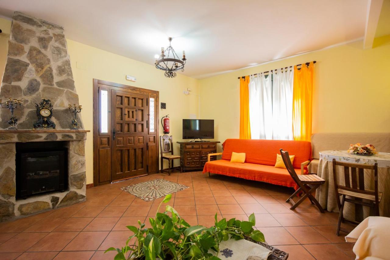 Casa Rural Las Eras Valdelaguna Esterno foto